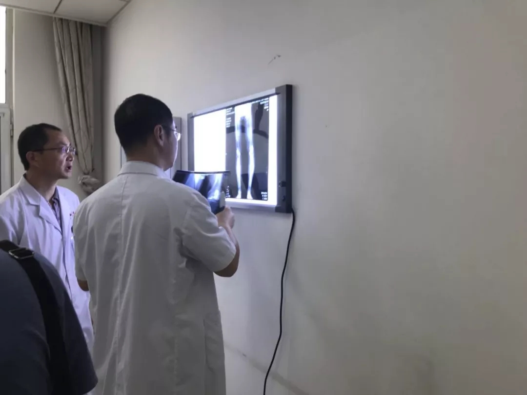 1532930784392273.jpg 1532930784392273.jpg